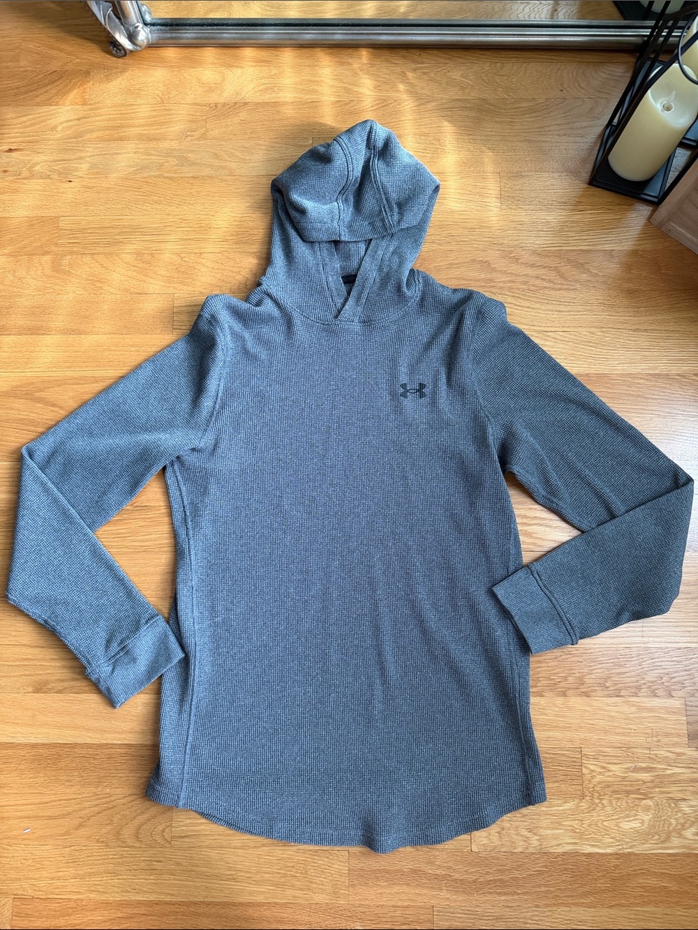 Under Armour Men's Gray Hooded light sweatshirt